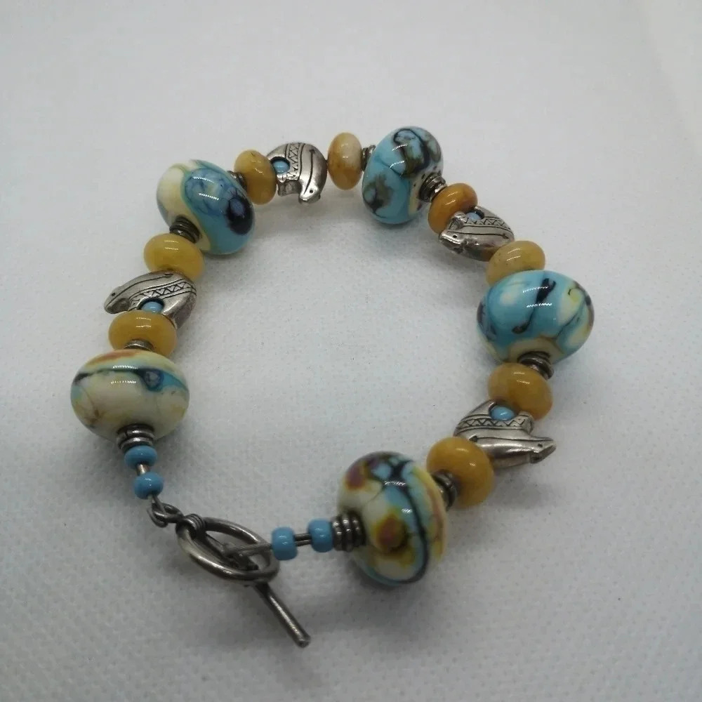 Polar bear bracelet - Picture 2 of 4